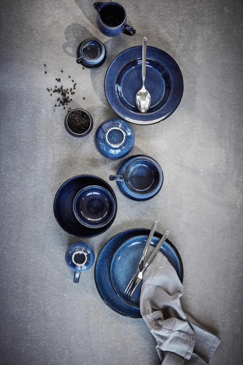 Amera kop en schotel, Blauw