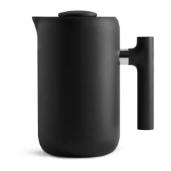 Clara koffiepers 70,9 cl, Matte black
