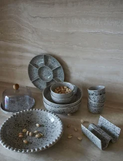 Ditte serveerschotel, Grijs-zwart
