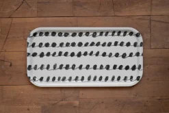 Dot dienblad 22x43 cm, Black-white