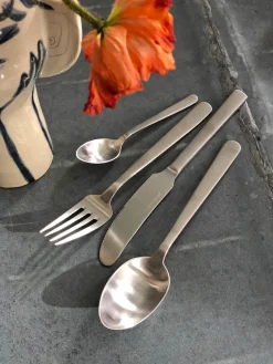 Grand Prix bestekset 4-delig, Matte steel
