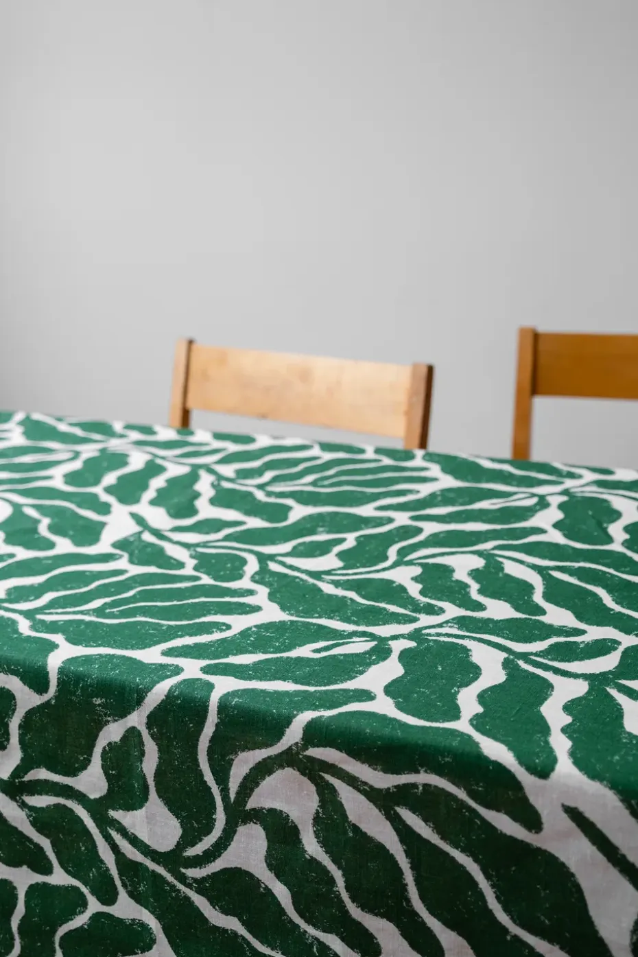 Leaves borsduk 149x250 cm, Greeb