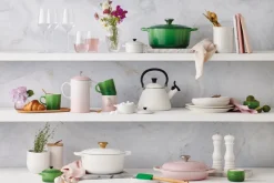 Le Creuset fluitketel Kone, White