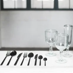 Pure dessertlepel, Zwart