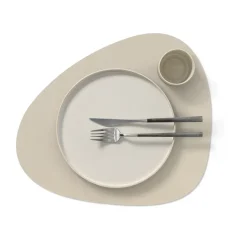 Serene placemat curve L 37x44 cm, Cream