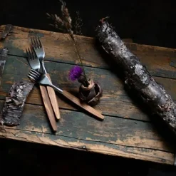 Skaugum vork, Ecco Teak