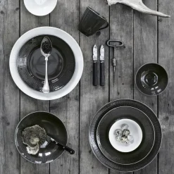 Swedish Grace bord Ø27 cm, snow (wit)