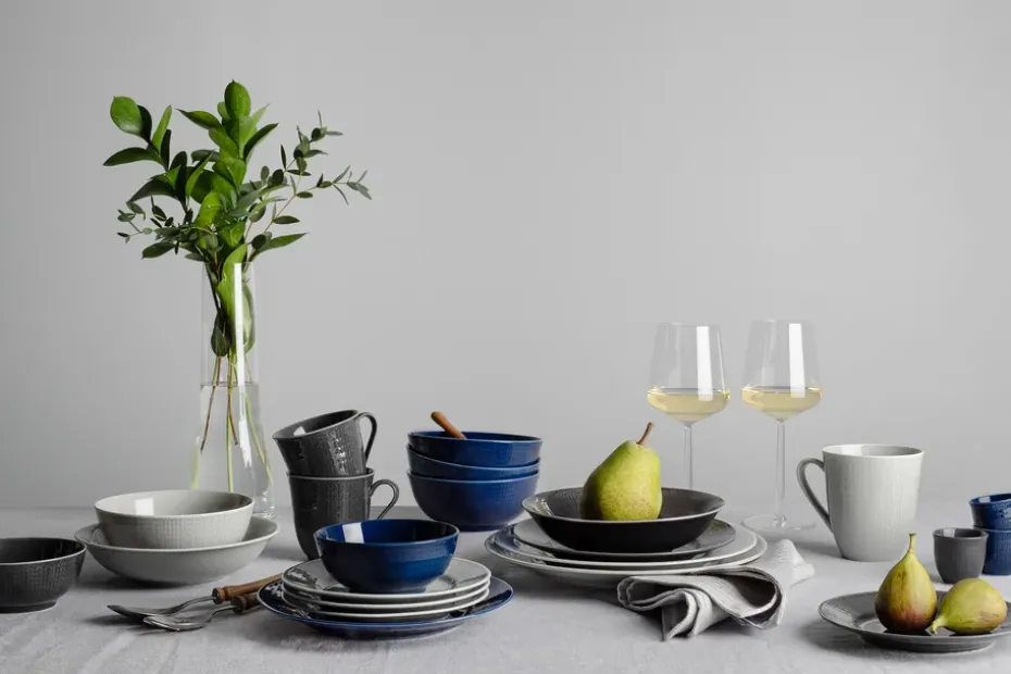 Swedish Grace bord klein Ø21 cm, Mist (grijs)